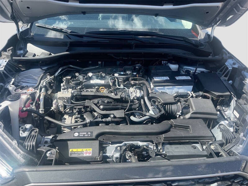 2024 Toyota Corolla Cross XLE