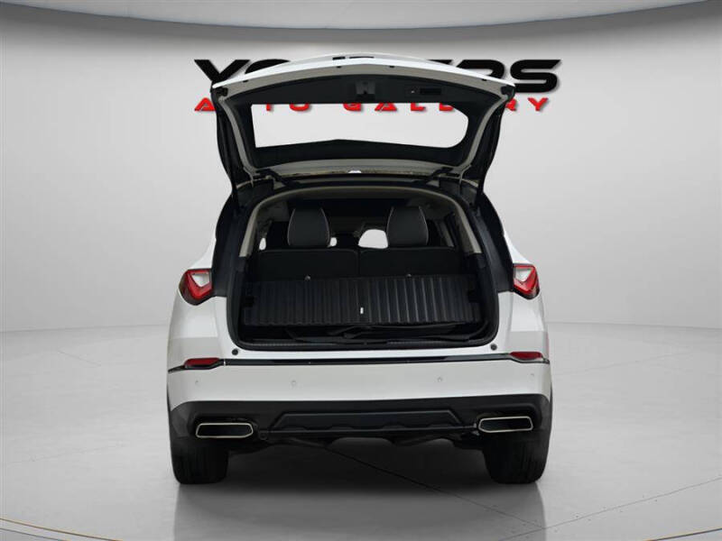 2023 Acura MDX SH-AWD w/Advance