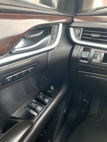 2014 Cadillac XTS Luxury Collection