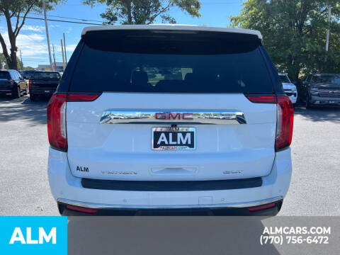 2022 GMC Yukon XL SLT