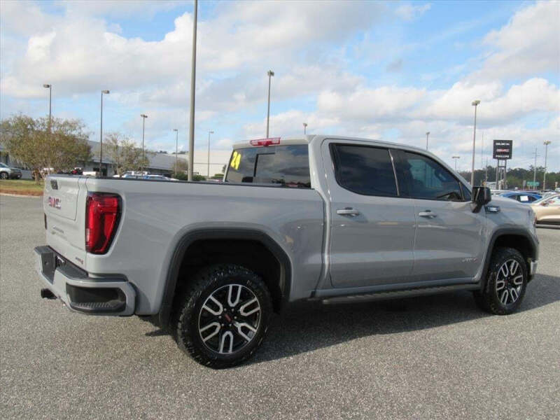 2024 GMC Sierra 1500
