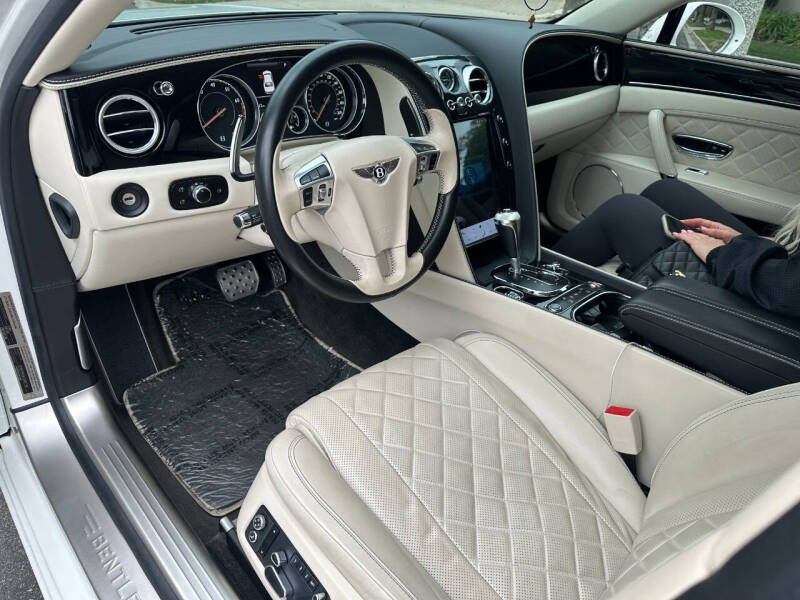 2018 Bentley Flying Spur V8