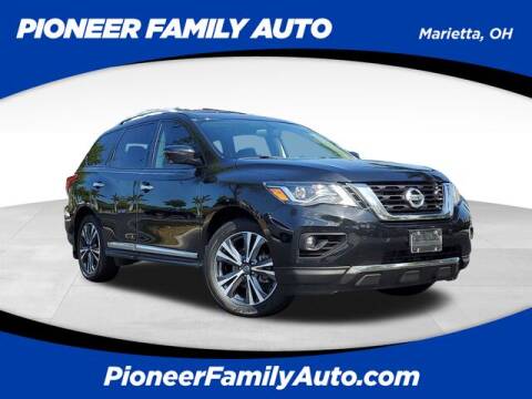 2020 Nissan Pathfinder for sale at Pioneer Family Preowned Autos of WILLIAMSTOWN in Williamstown WV