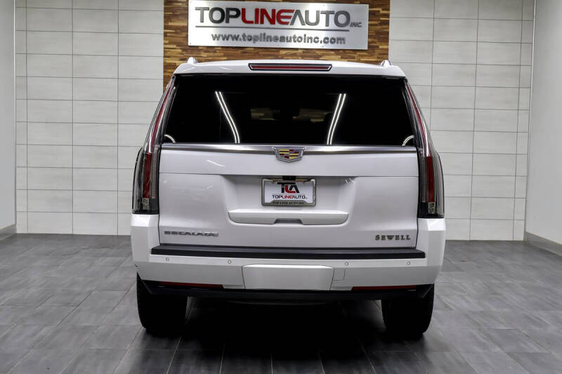 2020 Cadillac Escalade Luxury