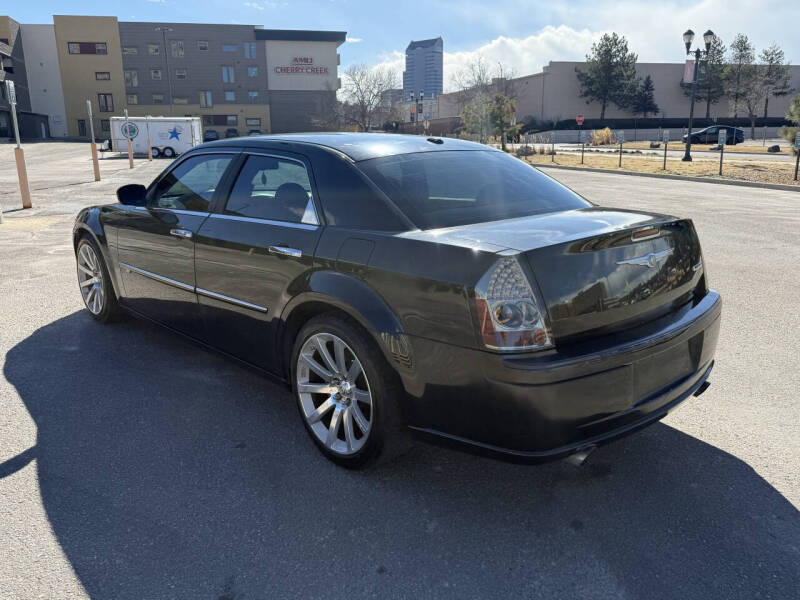2010 Chrysler 300 SRT-8