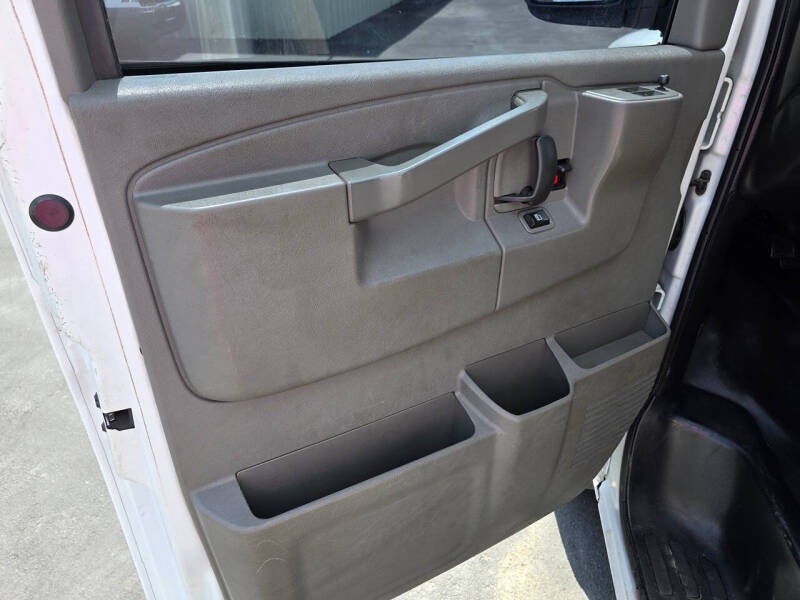 2018 Chevrolet Express 2500