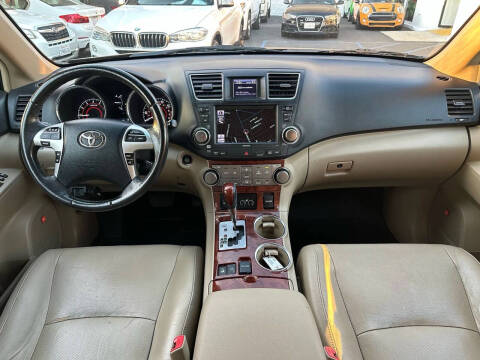 2012 Toyota Highlander Limited