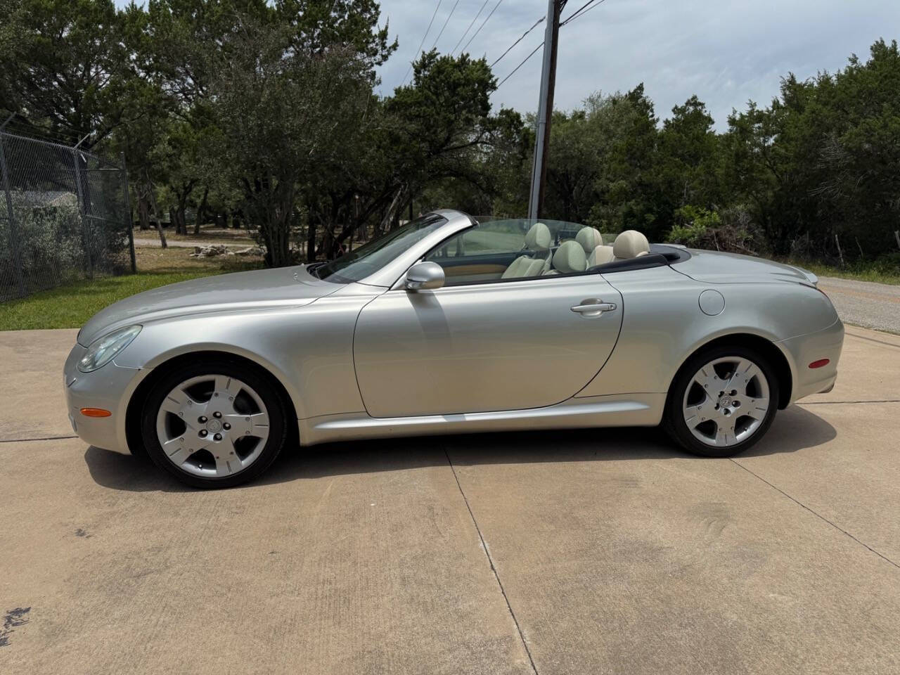 Used Car 2005 Lexus Sc 430  Base 2dr Convertible For Sale Under $15,000 In Austin, Texas