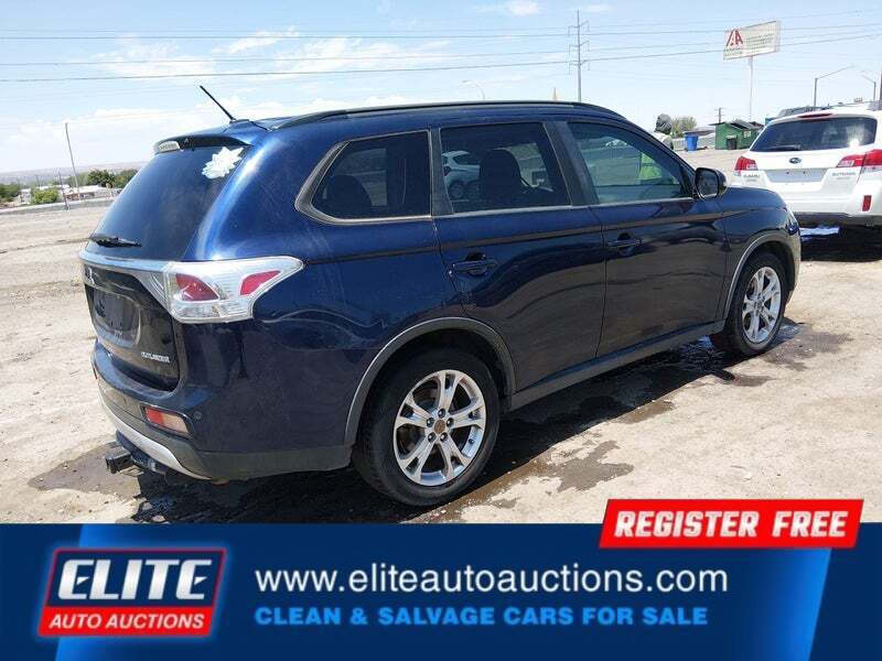 2015 Mitsubishi Outlander SE