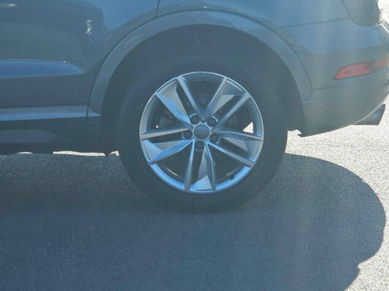 2017 Audi Q3 2.0T quattro Premium