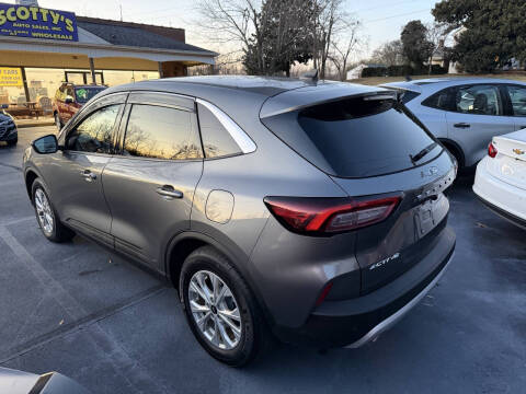 2024 Ford Escape Active