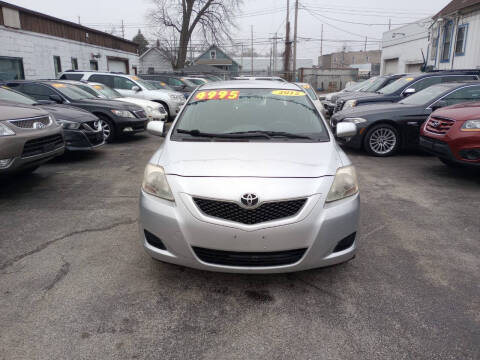 2012 Toyota Yaris for sale at Motor Trends in Hammond IN