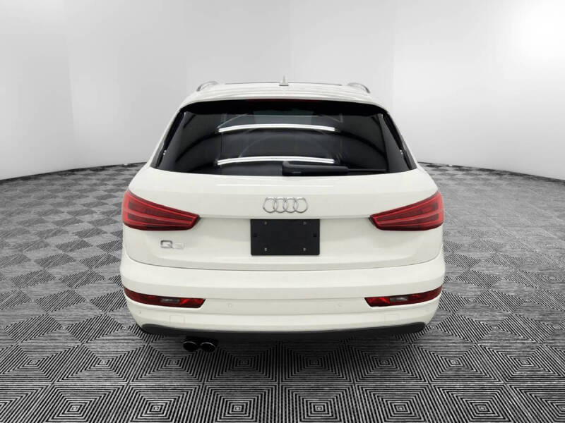 2017 Audi Q3 2.0T Premium