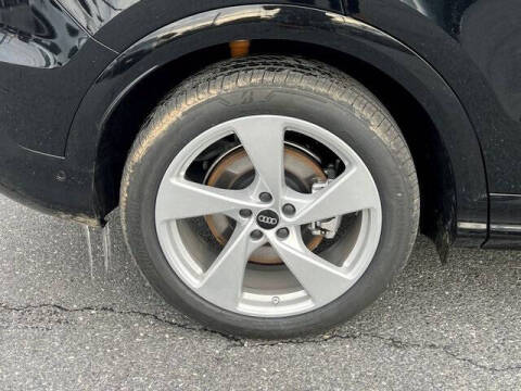 2025 Audi Q5 quattro Prestige TFSI