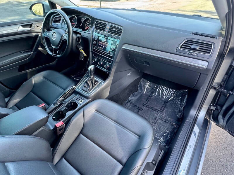 2019 Volkswagen Golf Alltrack