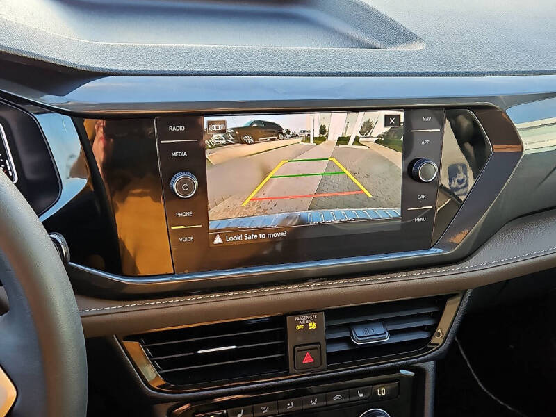 2023 Volkswagen Taos SEL 4Motion