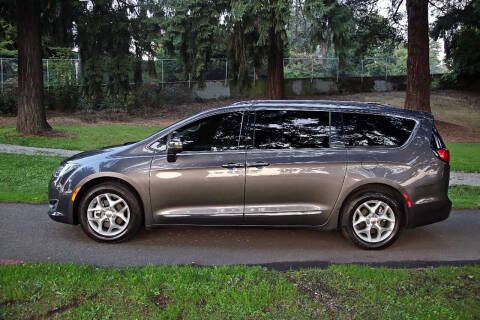 2020 Chrysler Pacifica Limited