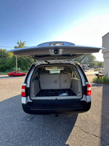 2011 Ford Expedition EL XL