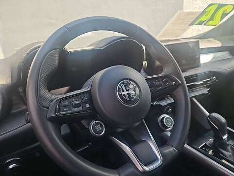 2024 Alfa Romeo Tonale Hybrid Ti