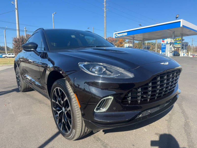 2021 Aston Martin DBX