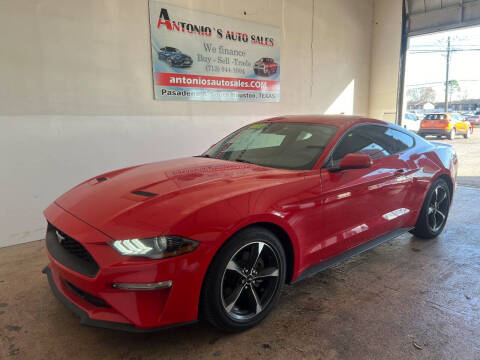 2022 Ford Mustang EcoBoost