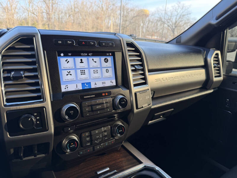 2017 Ford F-350 Super Duty Platinum