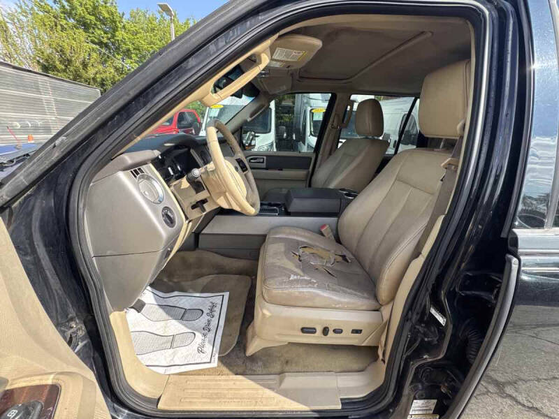 2012 Ford Expedition XLT