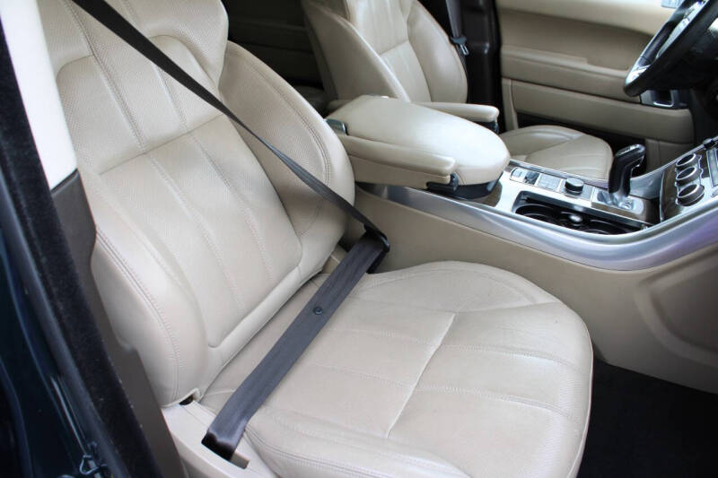 2017 Land Rover Range Rover Sport HSE