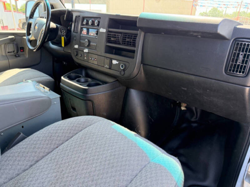 2018 Chevrolet Express 2500