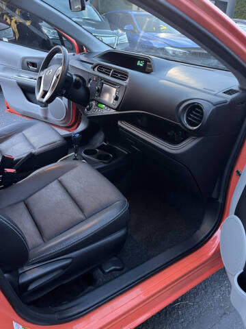 2012 Toyota Prius c Four