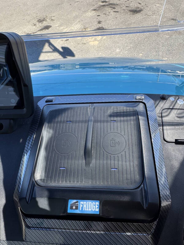 2025 Evolution D-Max XT4