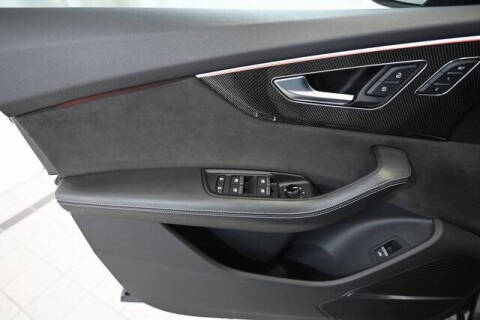 2022 Audi SQ8 4.0T quattro Prestige