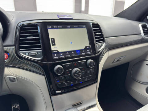 2020 Jeep Grand Cherokee Trackhawk