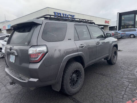 2017 Toyota 4Runner SR5