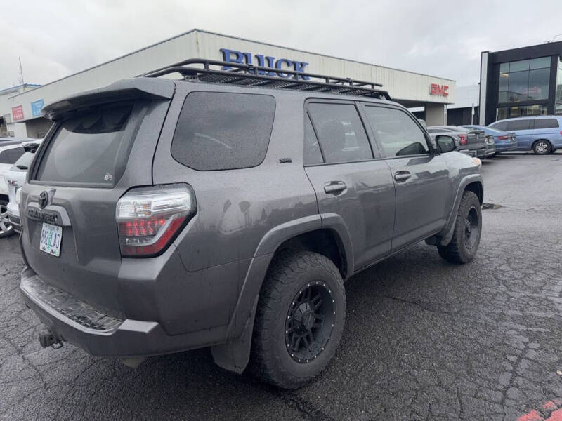 2017 Toyota 4Runner SR5