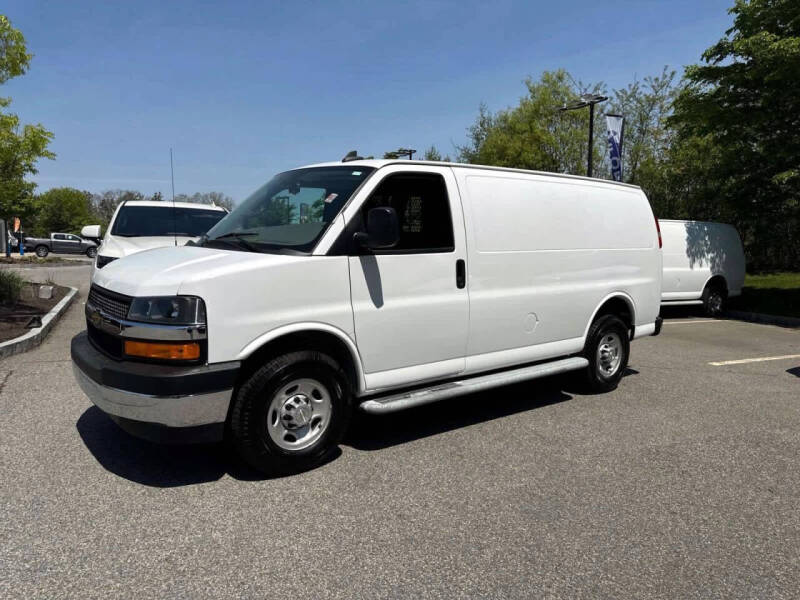 2023 Chevrolet Express 2500