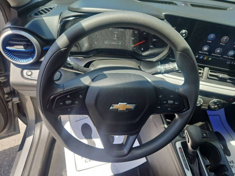 2024 Chevrolet Trax LS