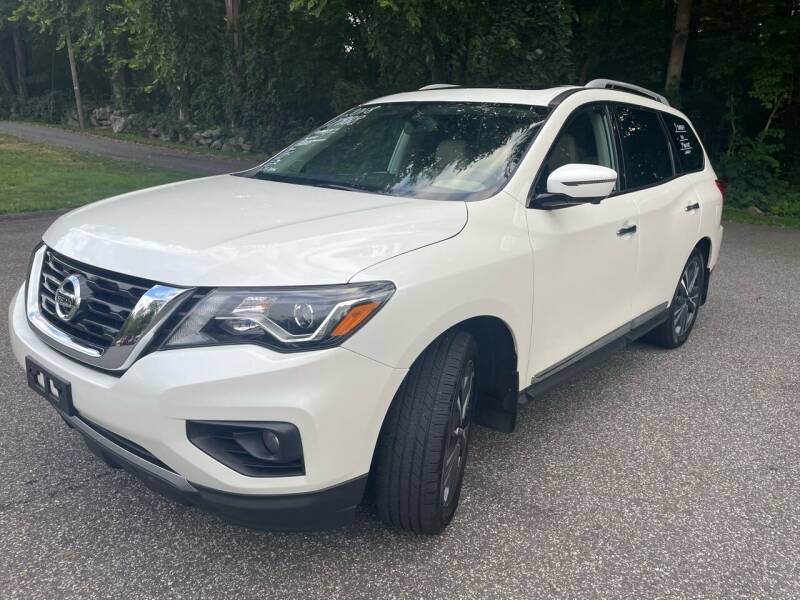 2018 Nissan Pathfinder for sale at Lou Rivers Used Cars in Palmer MA
