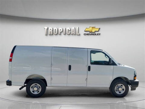 2025 Chevrolet Express 2500