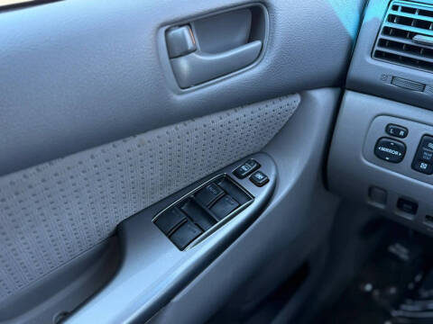 2006 Toyota Sienna
