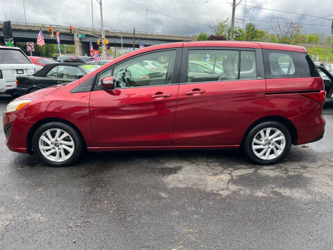2013 Mazda MAZDA5 for sale at Goodfellas auto sales LLC in Clifton NJ