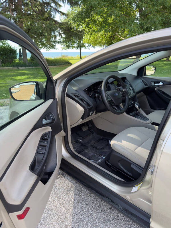 2017 Ford Focus SE