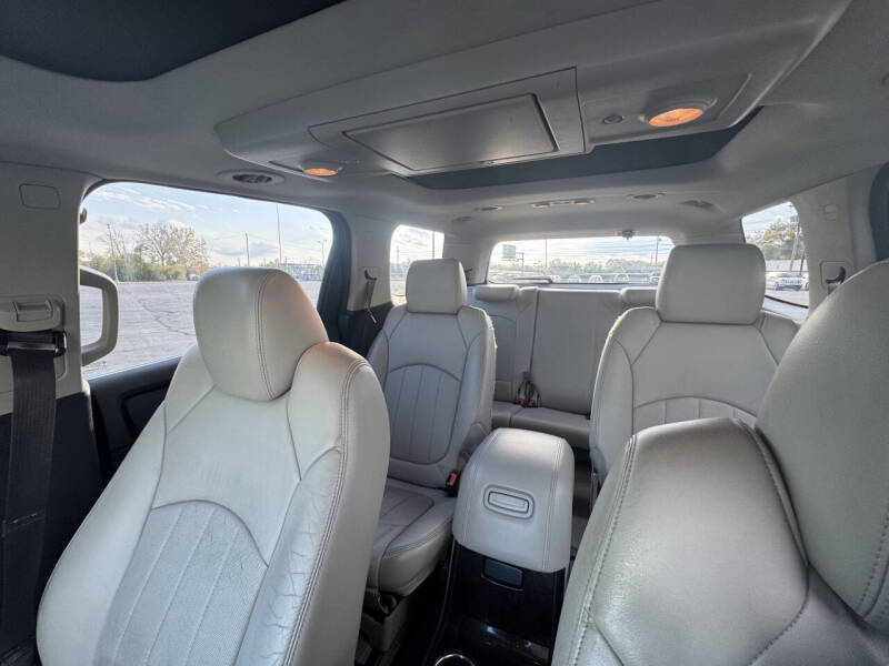 2011 GMC Acadia Denali