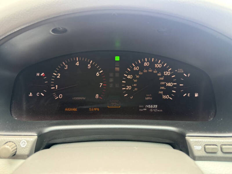 2003 Lexus LS 430