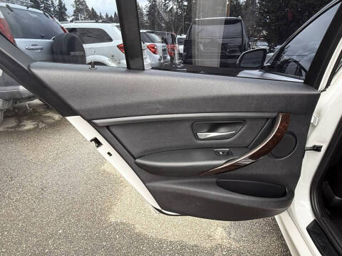 2014 BMW 3 Series 328i