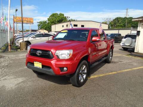 2014 Toyota Tacoma for sale at Campos Trucks & SUVs, Inc. in Houston TX