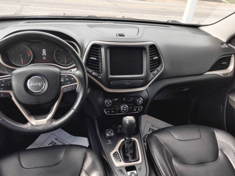 2019 Jeep Cherokee Latitude Plus
