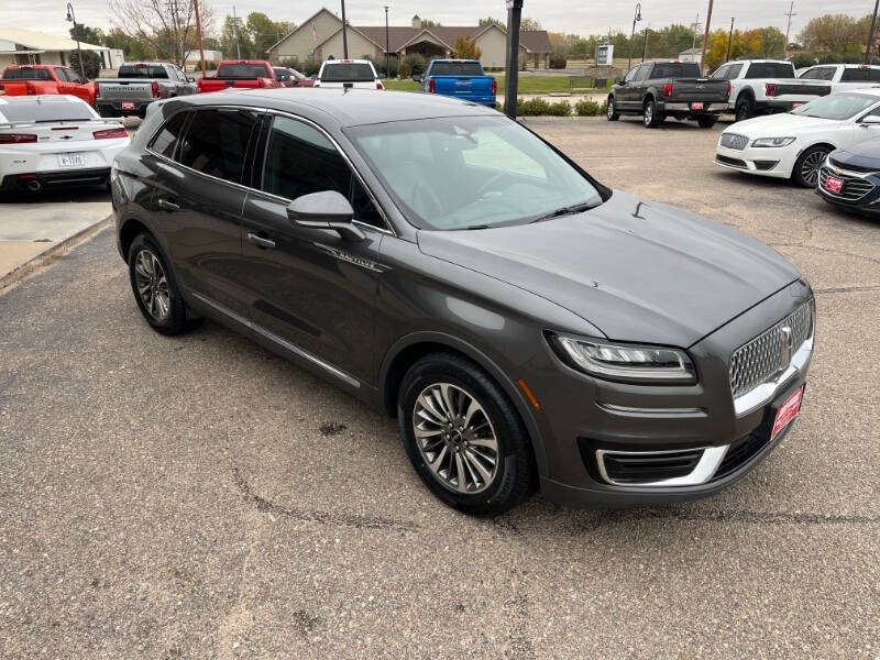 2020 Lincoln Nautilus Standard