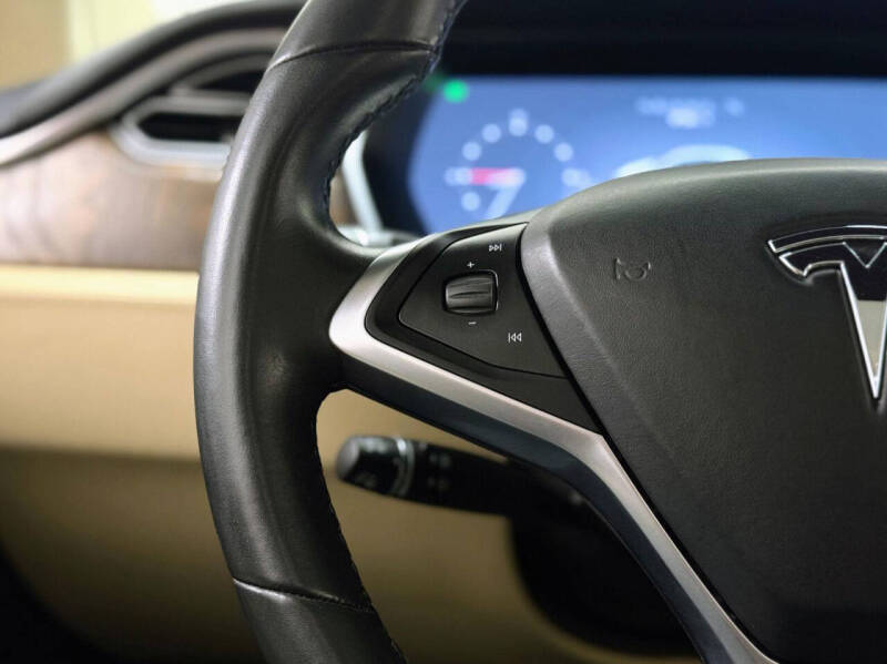 2017 Tesla Model X 75D