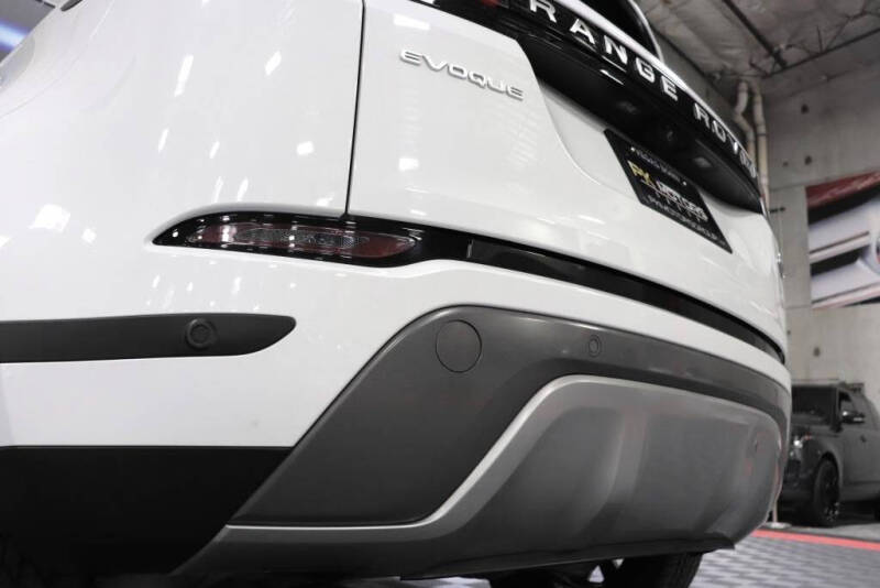 2023 Land Rover Range Rover Evoque P250 SE
